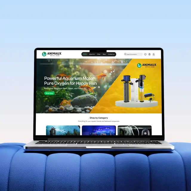 Animaux Pets Hub website shown on a laptop